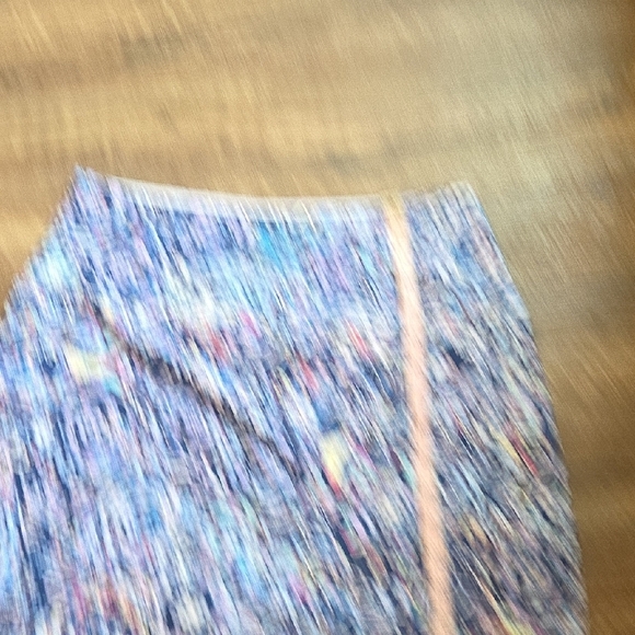 Slender Shaped Blue Multi-Colored Skort With Built- In Slimming Size Med - Picture 7 of 9